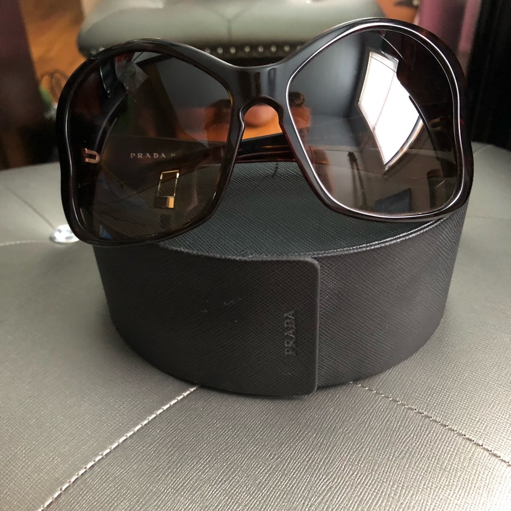 Prada Tortoise Butterfly Frame SPR 18I Sunglasses